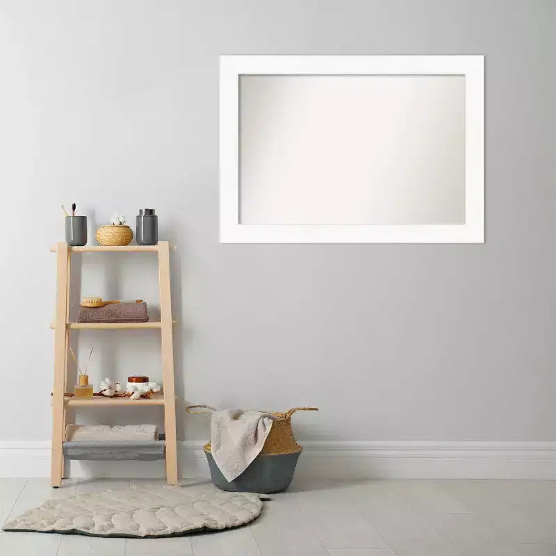 Miroir mural de salle de bain avec cadre blanc 42" x 30" (non biseauté) : Fixations incluses