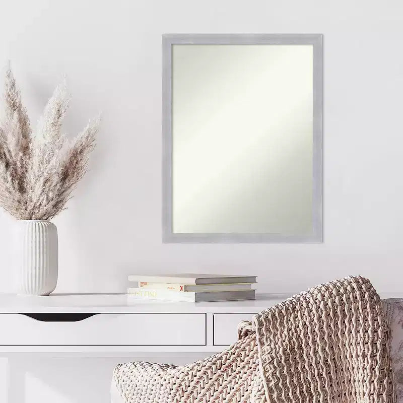 Miroir mural élégant et étroit de 20 po x 26 po (sans biseau)