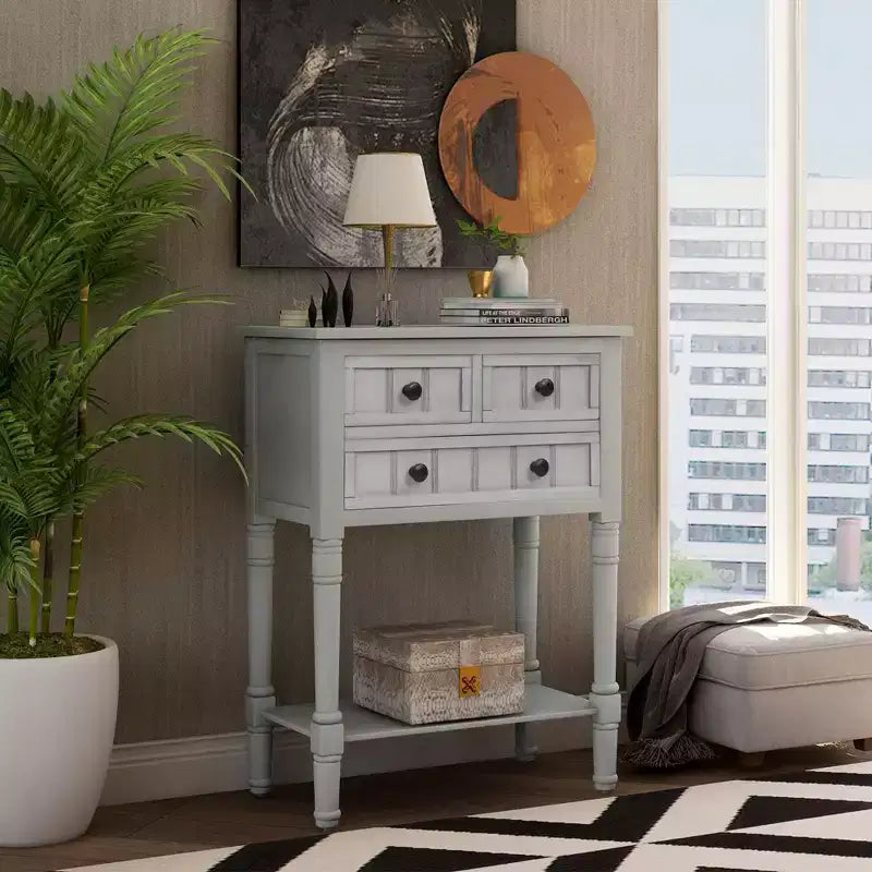 Console étroite classique avec trois tiroirs de rangement et une étagère inférieure