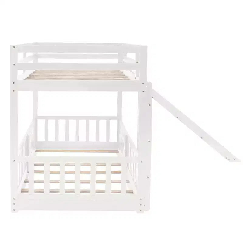 Lit superposé simple sur simple avec toboggan et échelle, garde-corps pleine longueur, cadre en bois massif