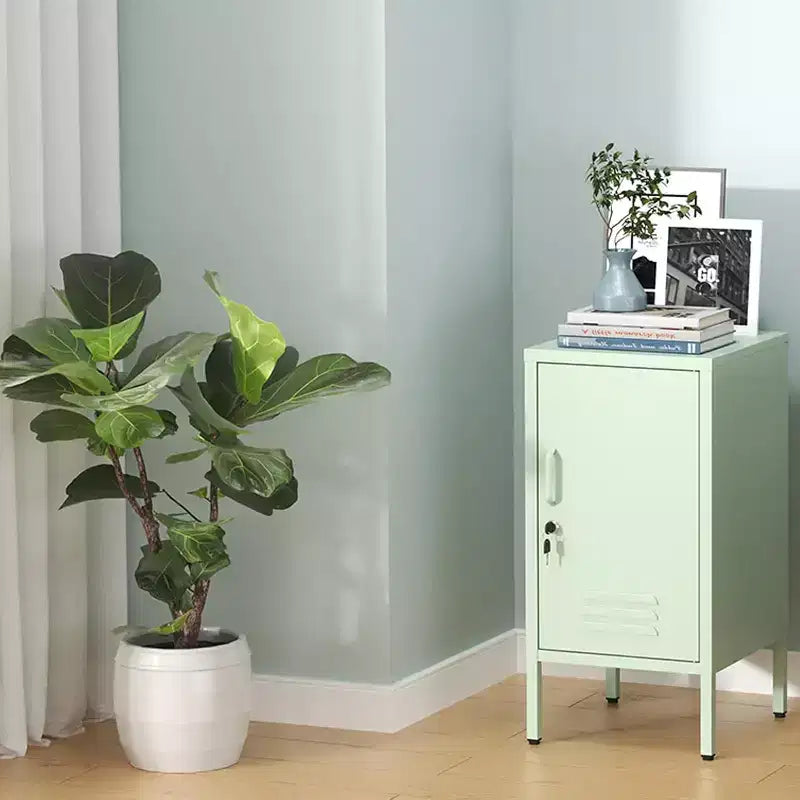 Table d'appoint casier en métal, table de chevet minimaliste moderne avec 2 étagères réglables, conception anti-basculement, meuble de rangement multiple pour salon et chambre