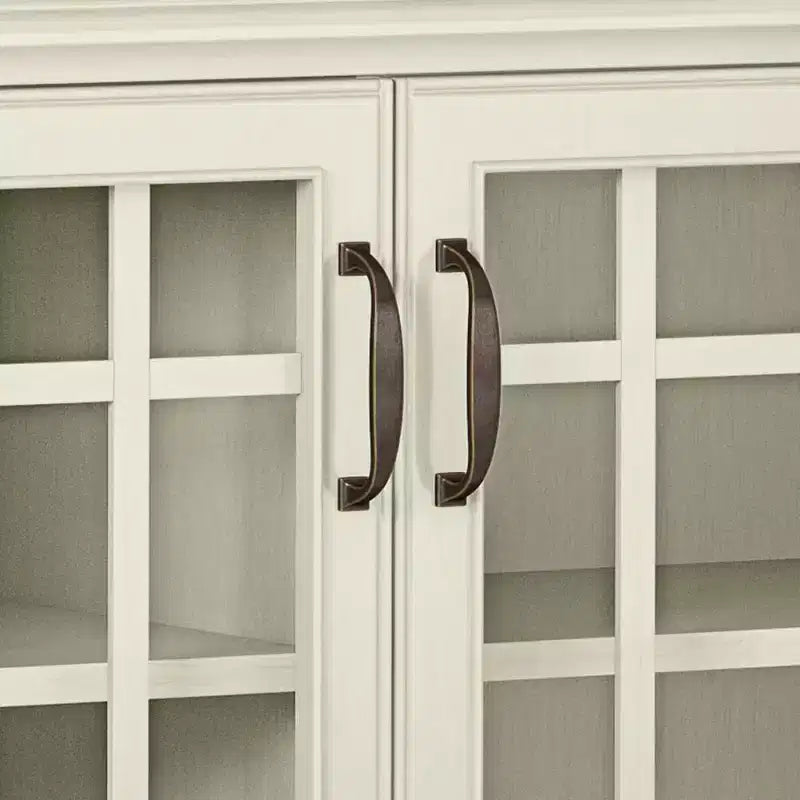 Meuble de rangement de style traditionnel, étagères réglables, portes vitrées