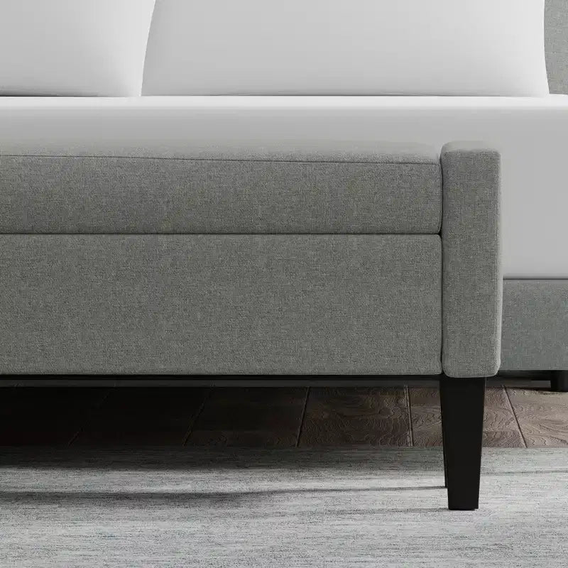 Banc de rangement capitonné avec accoudoirs tronqués